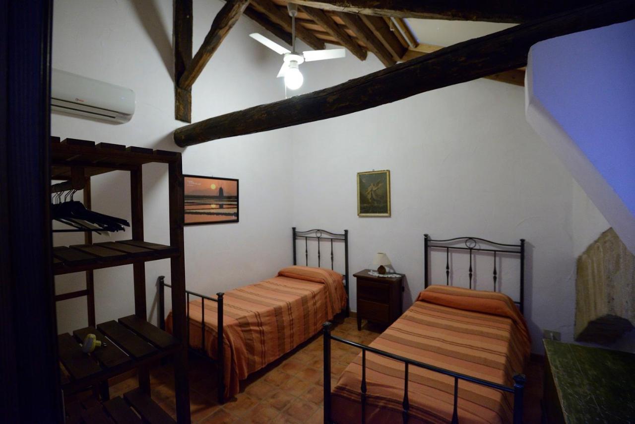 Duca Di Castelmonte Villa Trapani Exteriör bild